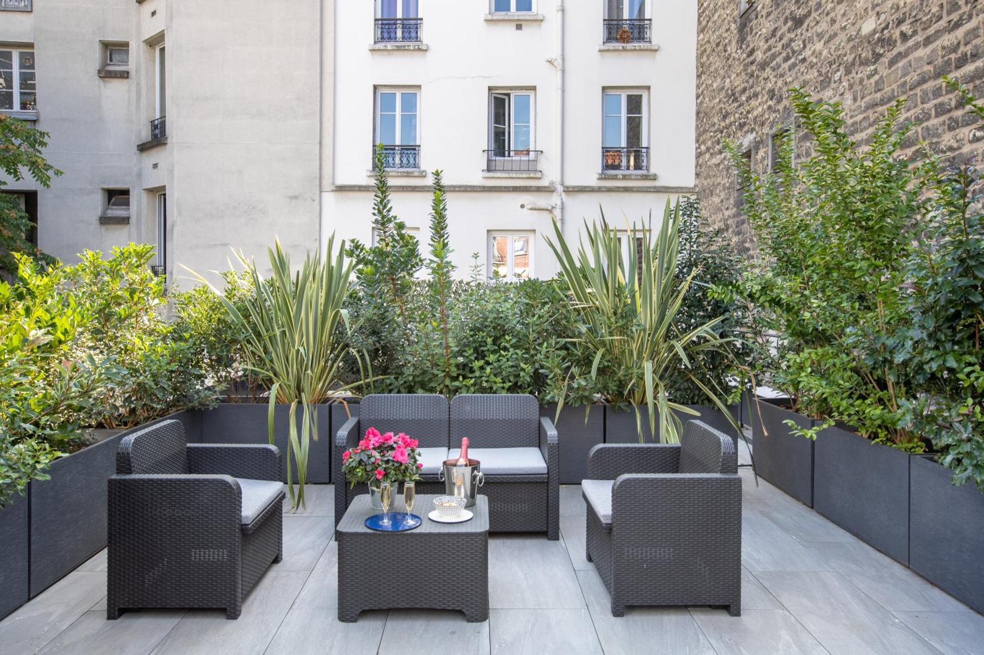 B20 Studio Terrasse 175blo-paris Convention Appartement Parijs